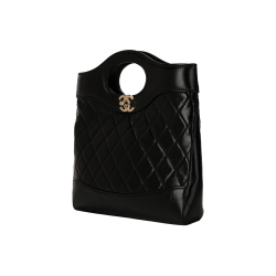 CHANEL Shiny Lambskin Chain Black