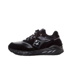 MCM SKYWANDER Low Top Casual Shoes Women's Black