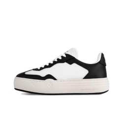 LOUIS VUITTON Low-Top Skateboard Shoes Black White