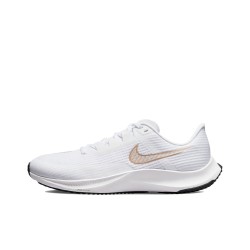 Nike Air Zoom Rival Fly 3 'White Metallic Gold'