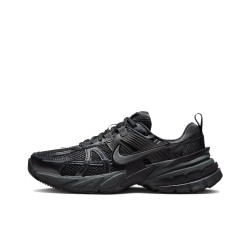 Nike V2K Run Black Dark Smoke Grey